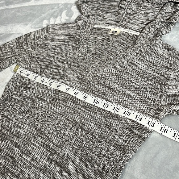 Roxy Hooded Tunic Top Marble Grey/Beige - Picture 9 of 14